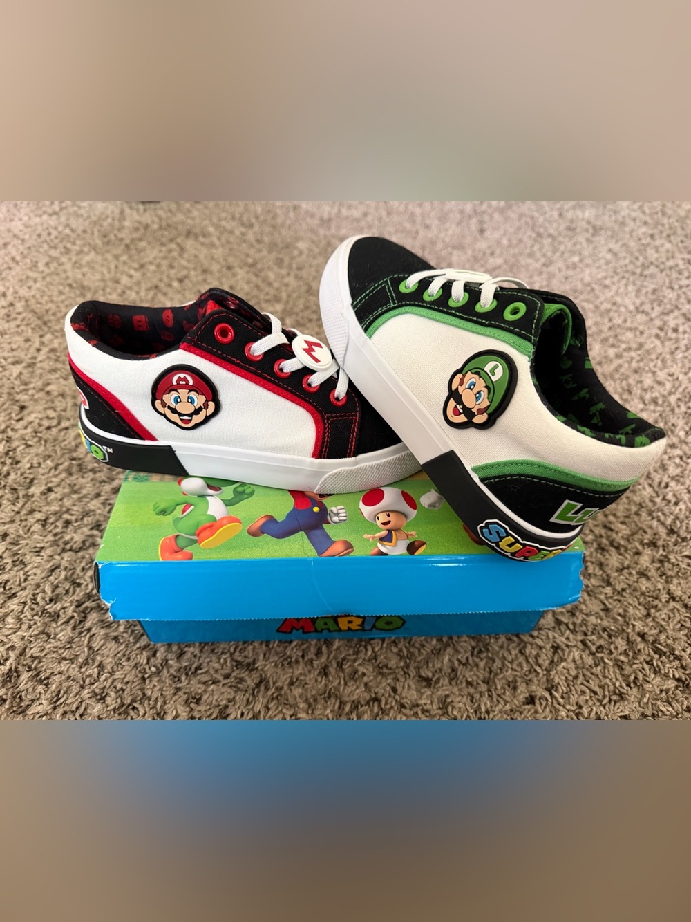 Ground Up Super Mario Bros. Mario & Luigi Court Sneakers (Boys)